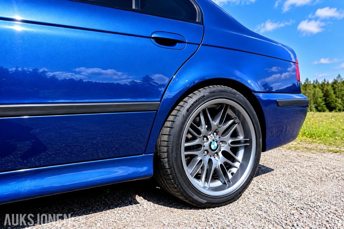 2002 BMW M5 4.9 V8 400HK NAF-TEST GODKJENT SUPERSPORT UNDERSTEL