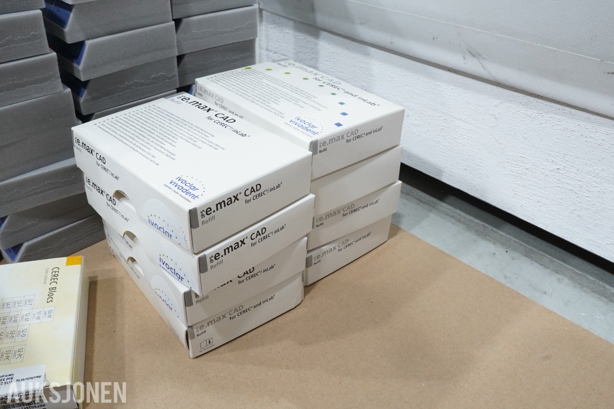 Tannlegeutstyr - Stort parti dentalteknisk forbruksmateriell og komponenter