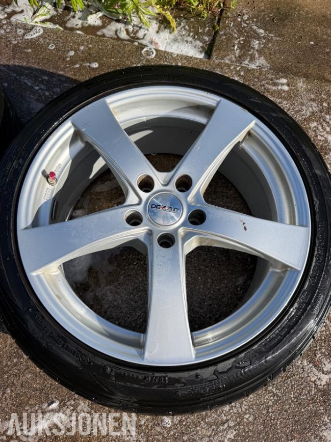 Dezent 5x114,3  ET40 felgpakke  225/40/18 dekk *Ingen minstepris*