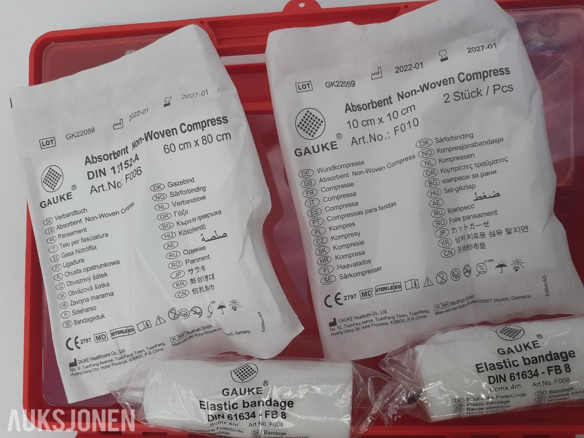 First Aid Førstehjelpskoffert 24 stk.