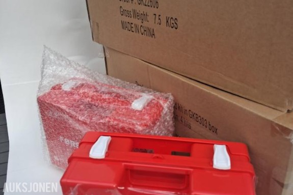 First Aid Førstehjelpskoffert 24 stk.