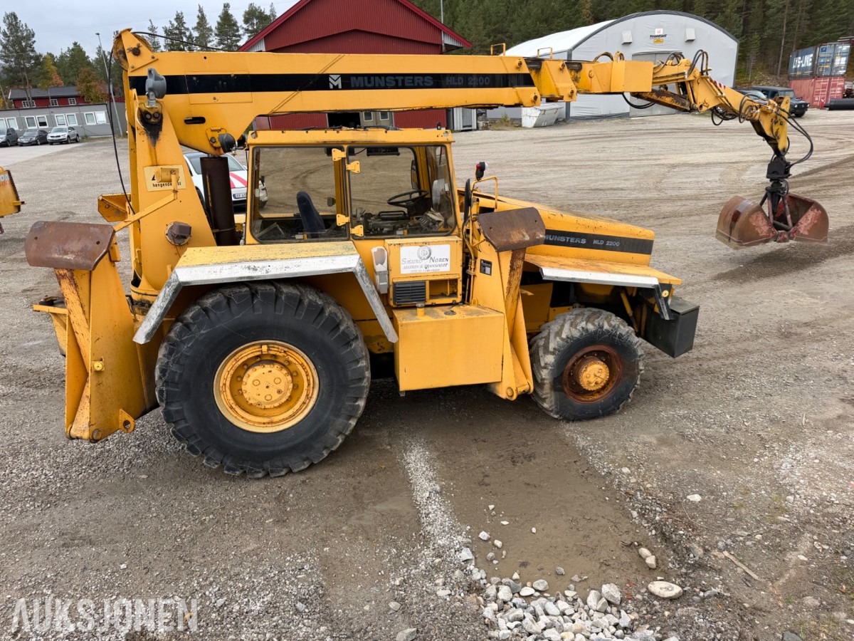 1990 mod. Moelven Munsters HLD 2200 kran m/roterende gripeskuffe