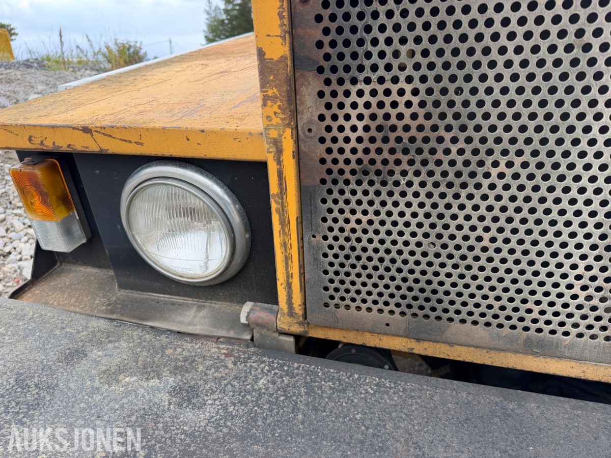 1990 mod. Moelven Munsters HLD 2200 kran m/roterende gripeskuffe