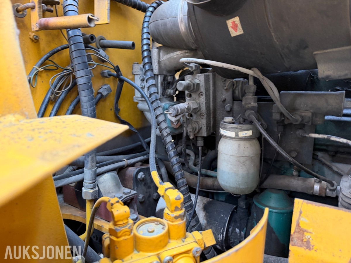 1990 mod. Moelven Munsters HLD 2200 kran m/roterende gripeskuffe