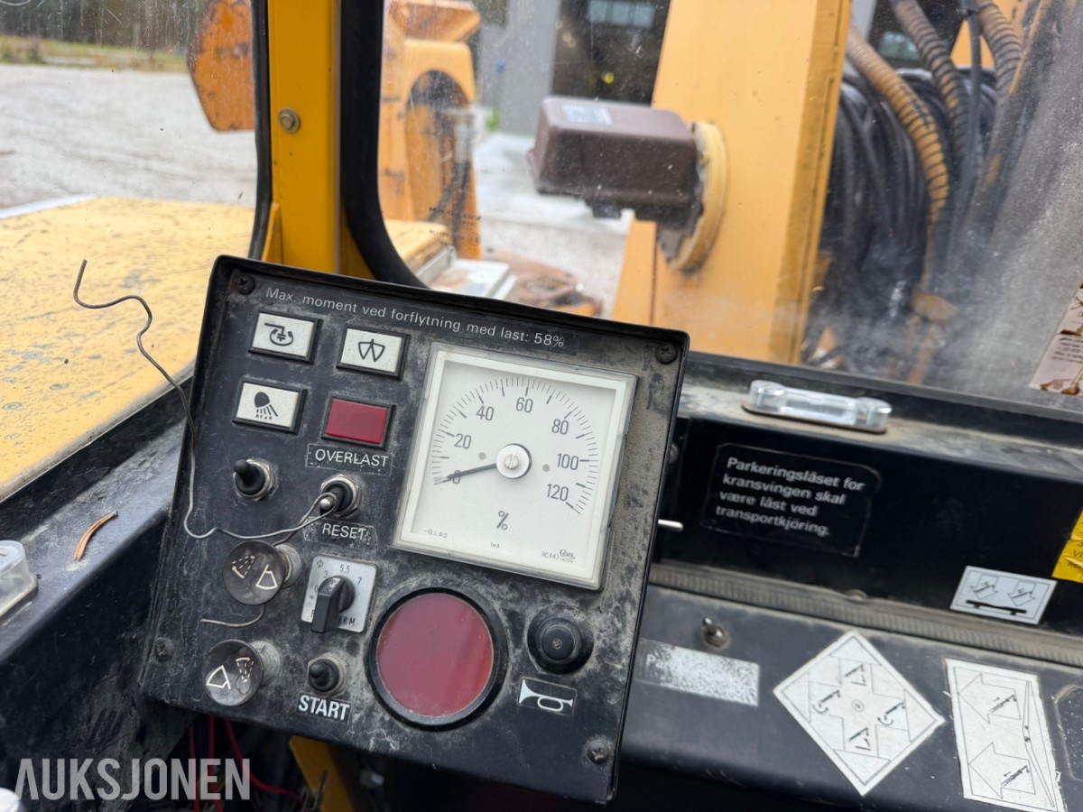 1990 mod. Moelven Munsters HLD 2200 kran m/roterende gripeskuffe