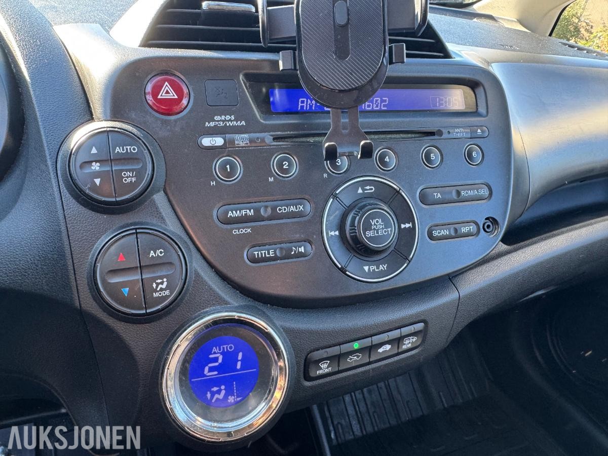 2013 Honda Jazz 1.3-88 - Automat - 195500km