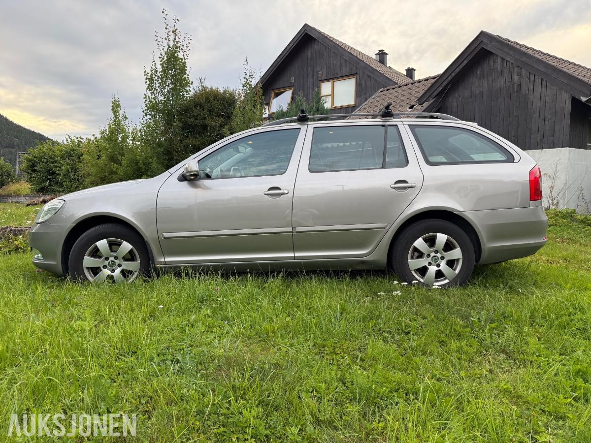 2010 Skoda Octavia 1.2 105hk hengerfeste cruisekontroll eu ok 10.2028