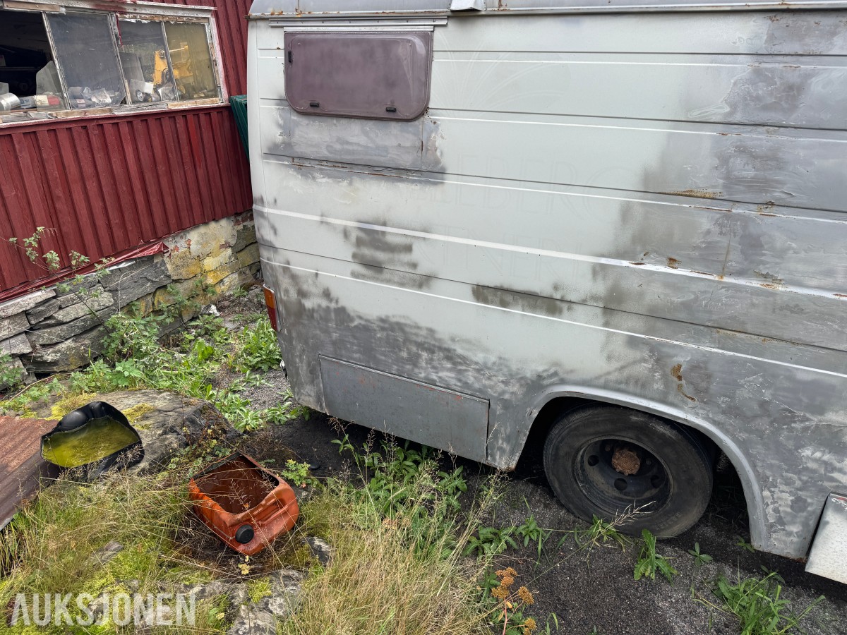 1985 Mercedes-Benz L 613 D BOBIL PROSJEKT
