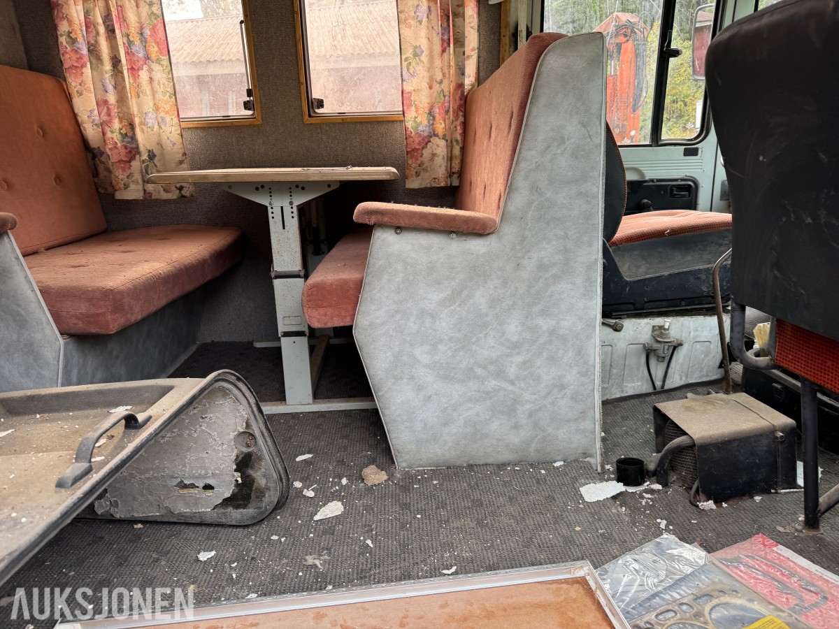 1985 Mercedes-Benz L 613 D BOBIL PROSJEKT