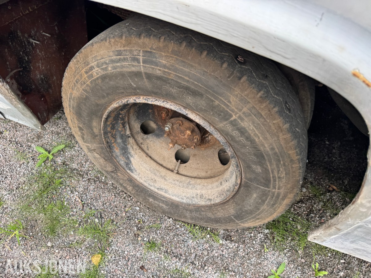 1985 Mercedes-Benz L 613 D BOBIL PROSJEKT