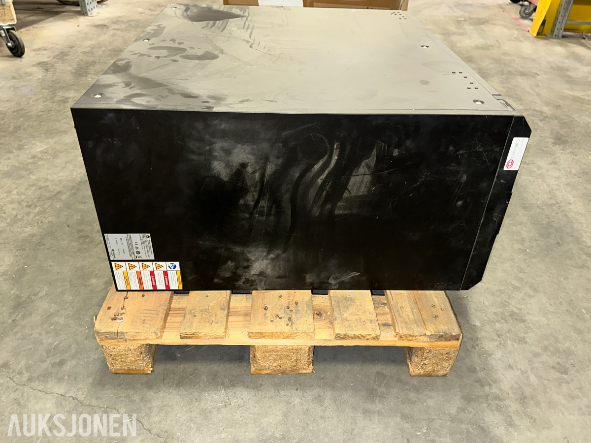 2017 Huawei UPS5000-A-120KTTL UPS 120 kVA / 120 kW