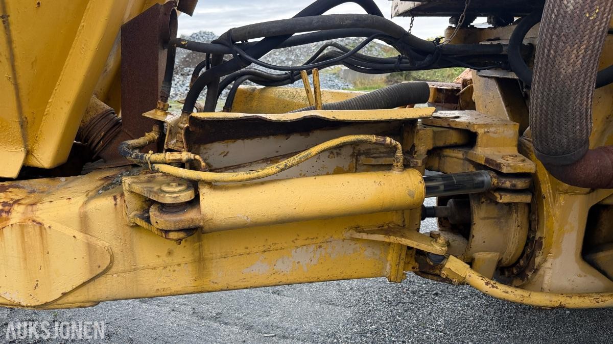 Moxy D16B Dumper, 6x6 m/ 13 882 timer