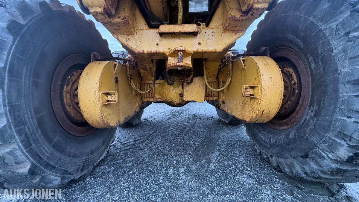 Moxy D16B Dumper, 6x6 m/ 13 882 timer