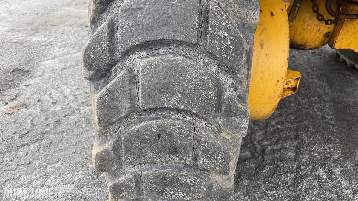 Moxy D16B Dumper, 6x6 m/ 13 882 timer