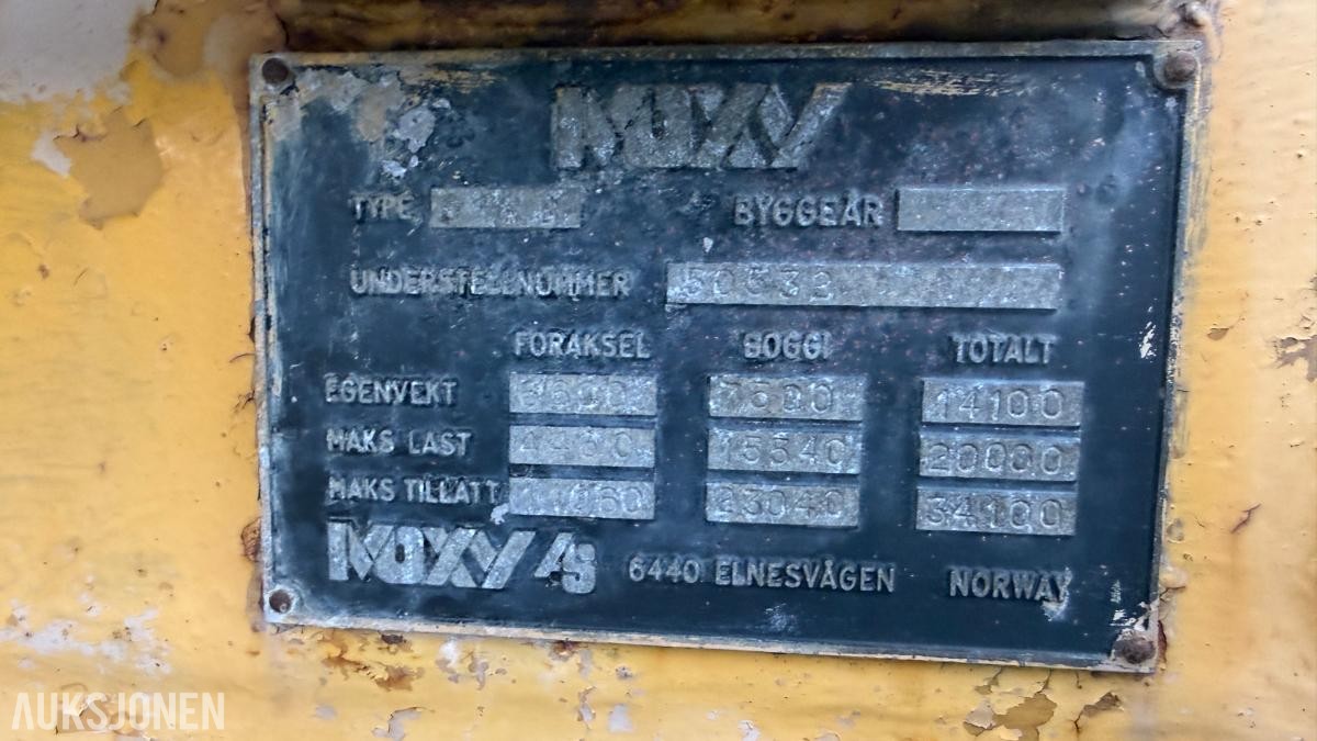 Moxy D16B Dumper, 6x6 m/ 13 882 timer