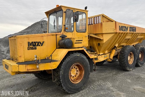 Moxy D16B Dumper, 6x6 m/ 13 882 timer