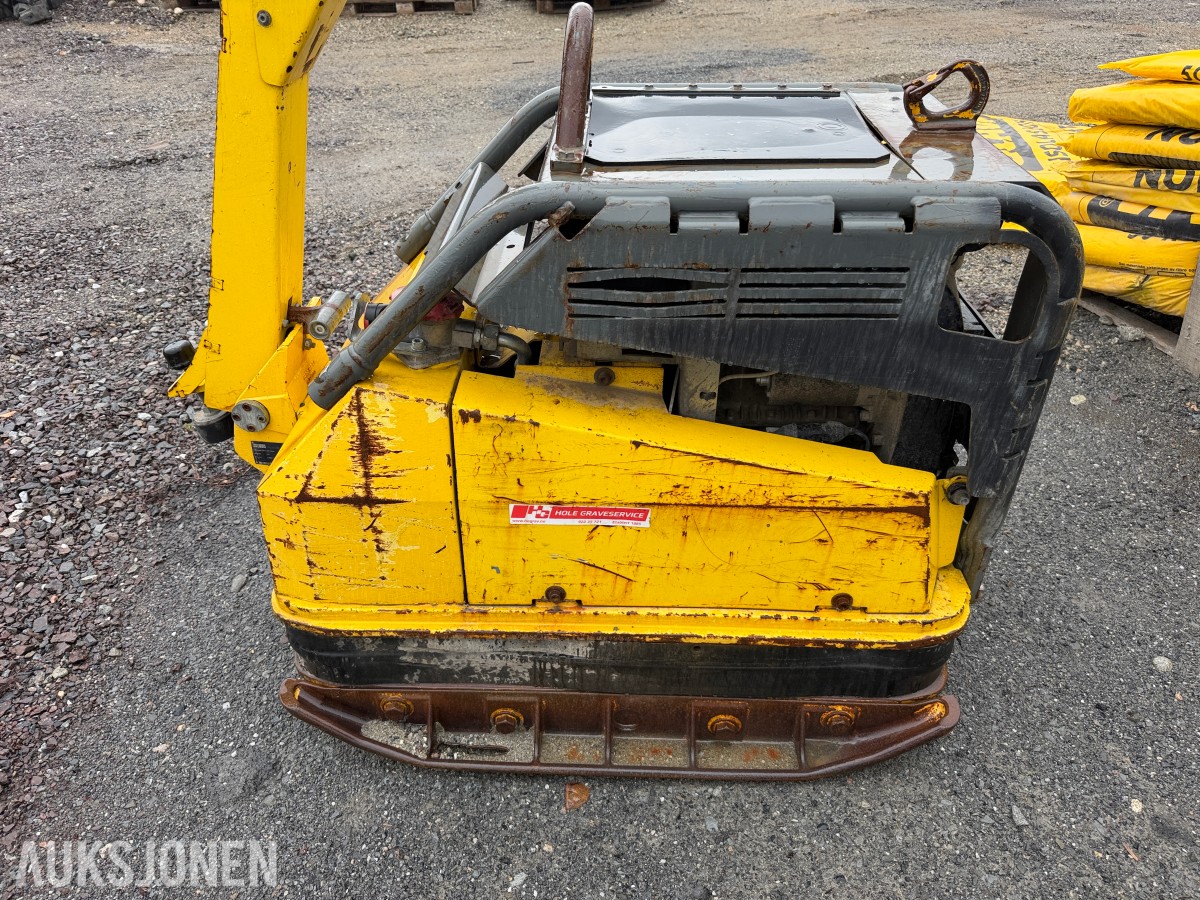 2014 Wacker Neuson Vibroplate DPU 100-70Les _/ 768 kilo