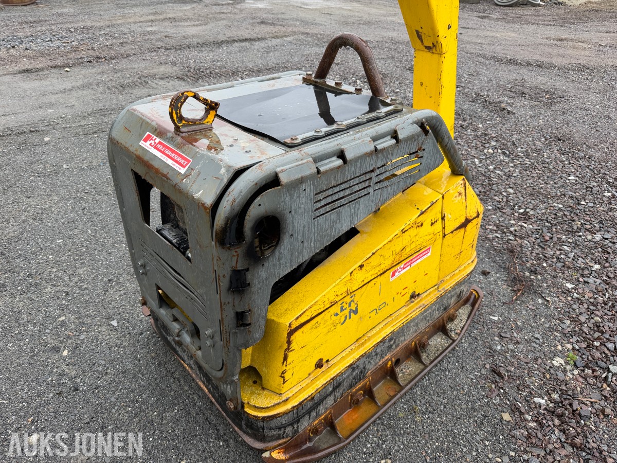 2014 Wacker Neuson Vibroplate DPU 100-70Les _/ 768 kilo