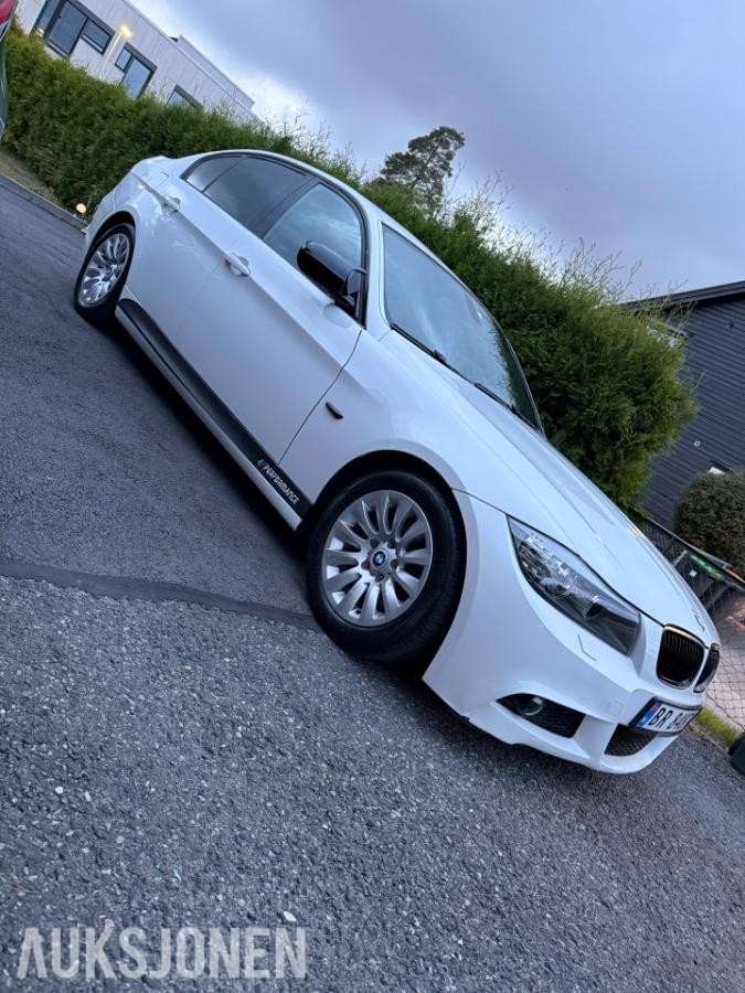2009 BMW 316I 122HK M-Sport CARPLAY DUCKTAIL-SPOILER NYPOLERT