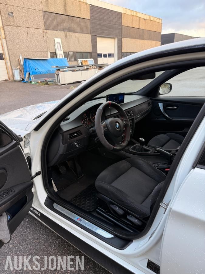2009 BMW 316I 122HK M-Sport CARPLAY DUCKTAIL-SPOILER NYPOLERT