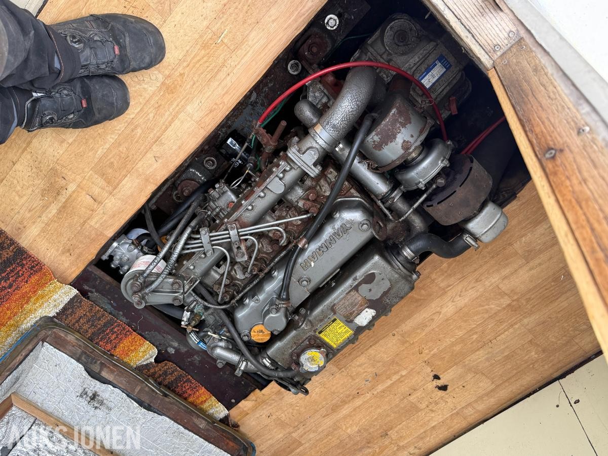 1986 26 Fots cabincruiser - VHF - Plotter/ekkolodd - Ny service