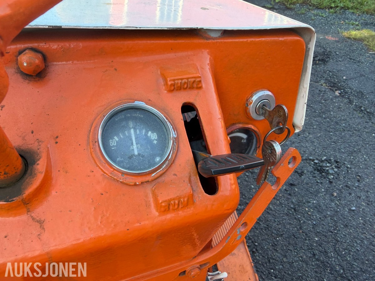 1964 Jacobsen Chief hagetraktor med Atlas Copco luftkompressor og tilhengere