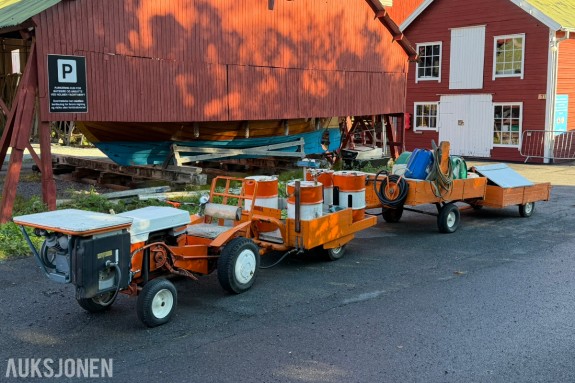 1964 Jacobsen Chief hagetraktor med Atlas Copco luftkompressor og tilhengere