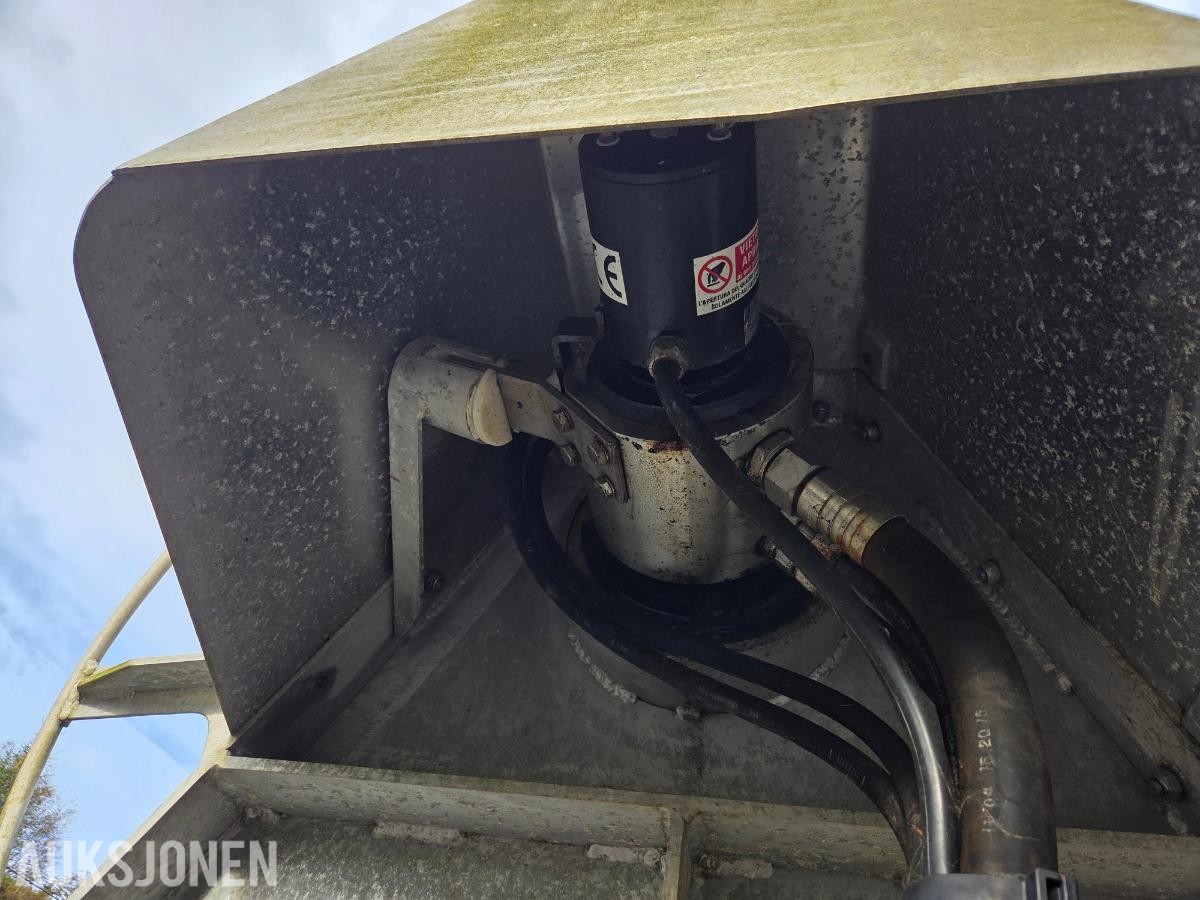 Hydraulisk slangetrommel for undervannsarbeid med BINI slepering og svivel