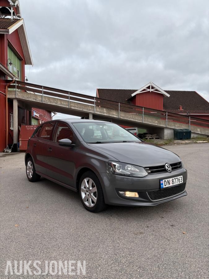 2011 Volkswagen Polo 1.6 90hk automat s+v dekk 152300km