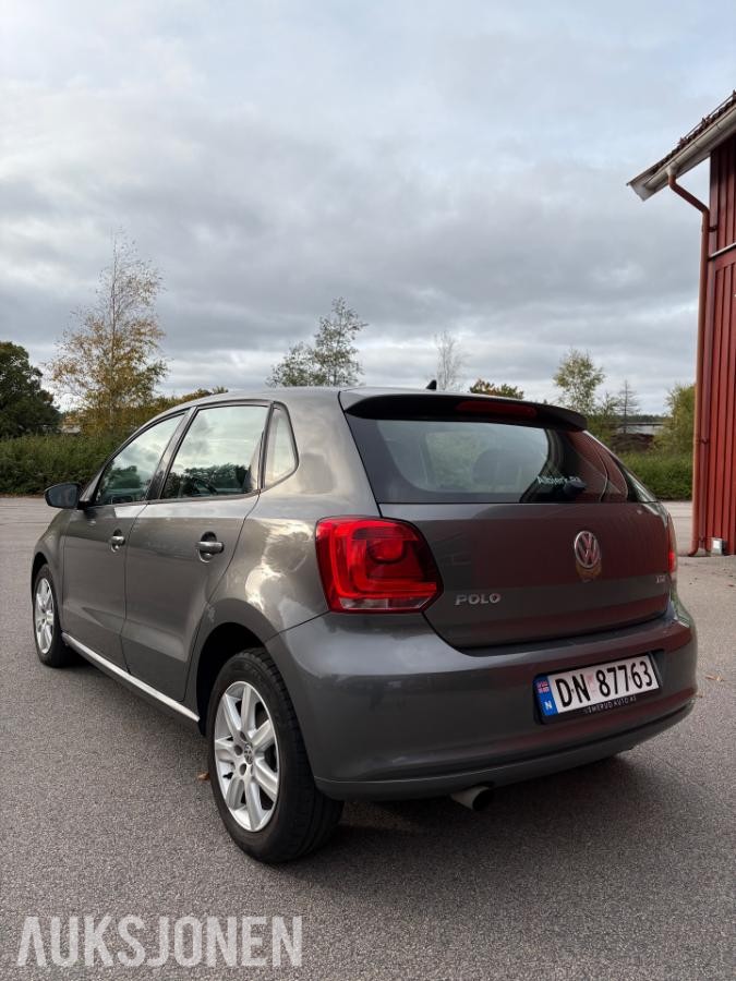 2011 Volkswagen Polo 1.6 90hk automat s+v dekk 152300km