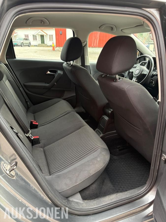 2011 Volkswagen Polo 1.6 90hk automat s+v dekk 152300km