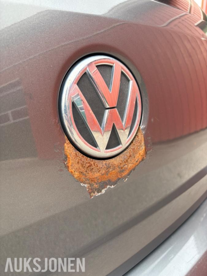 2011 Volkswagen Polo 1.6 90hk automat s+v dekk 152300km