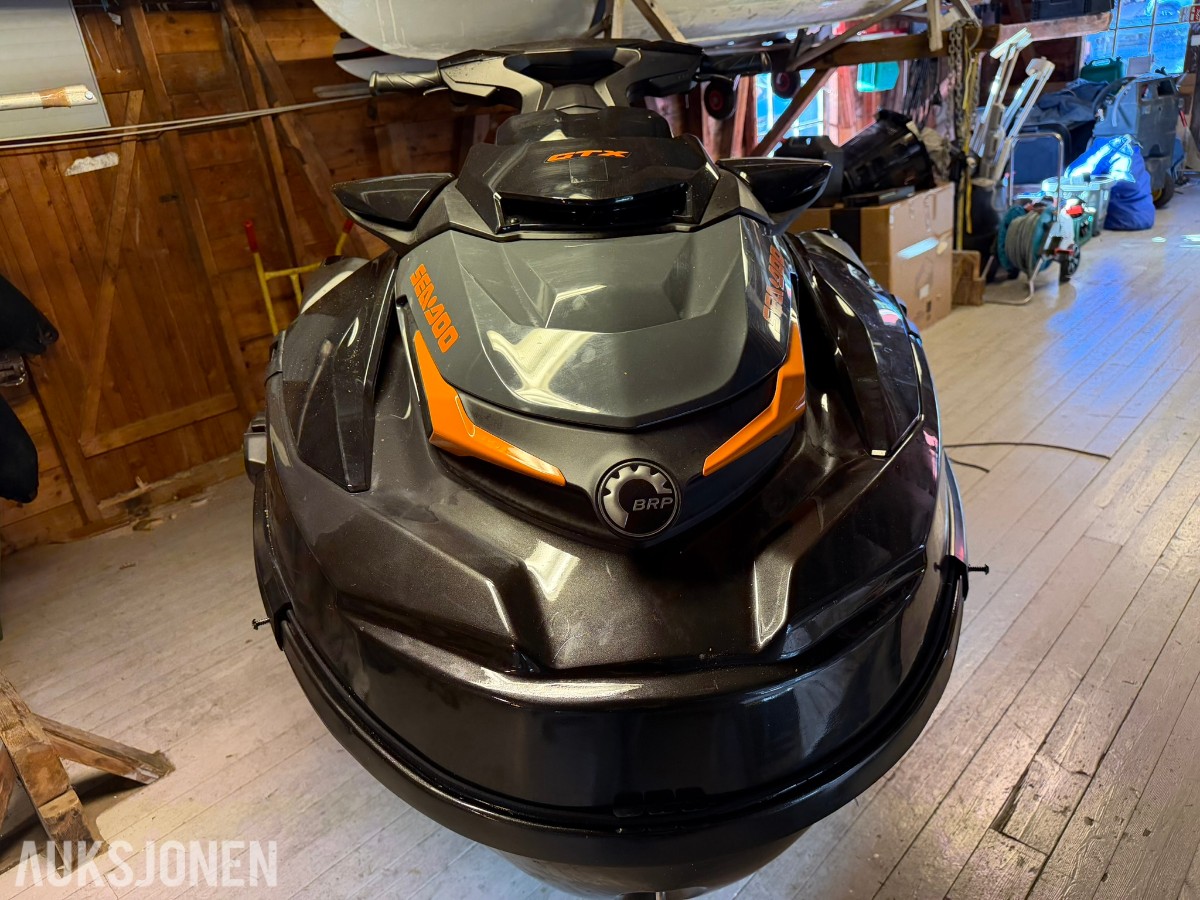 2021 SeaDoo GTX 230