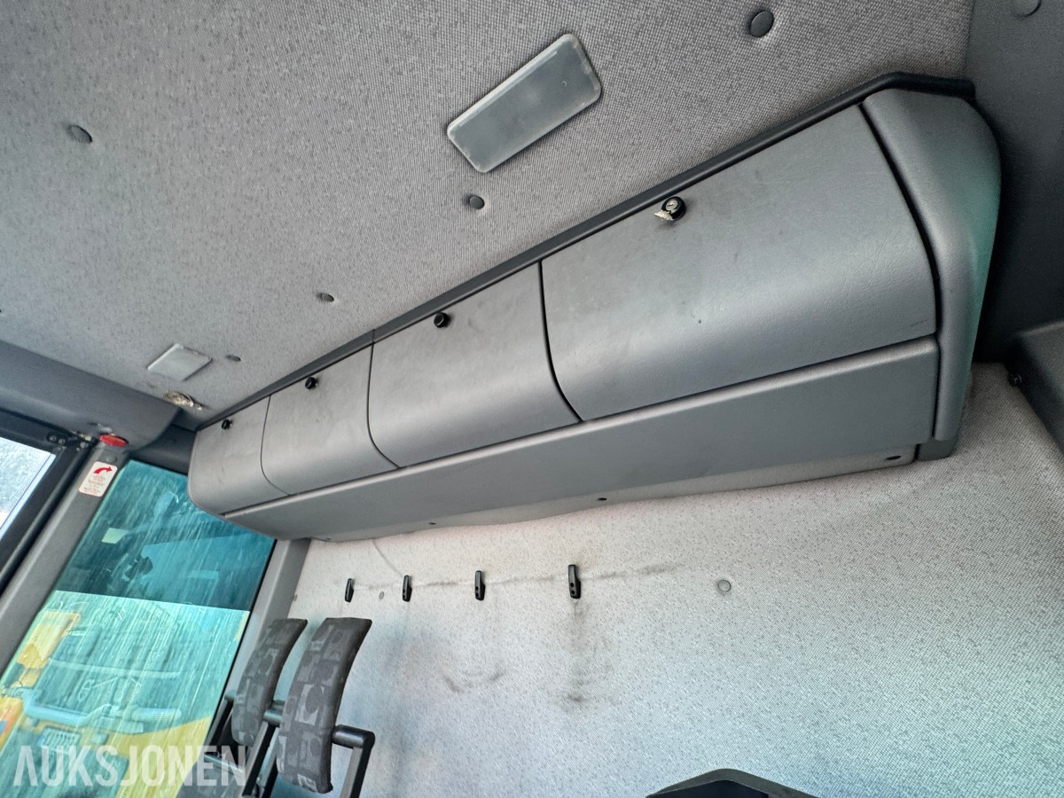 2011 Mercedes-Benz MecTec 3233LL ECONIC Tunnelvasker 