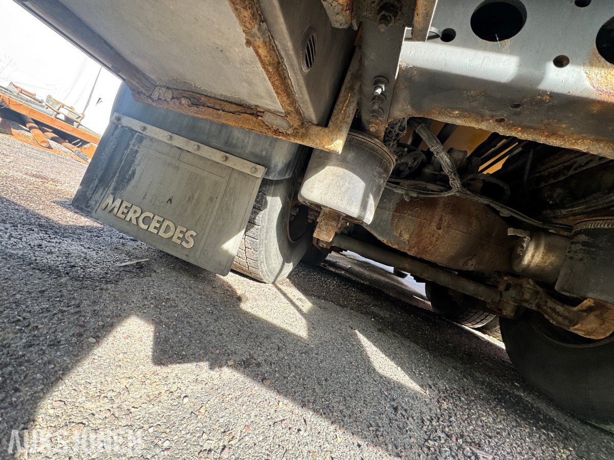 2011 Mercedes-Benz MecTec 3233LL ECONIC Tunnelvasker 