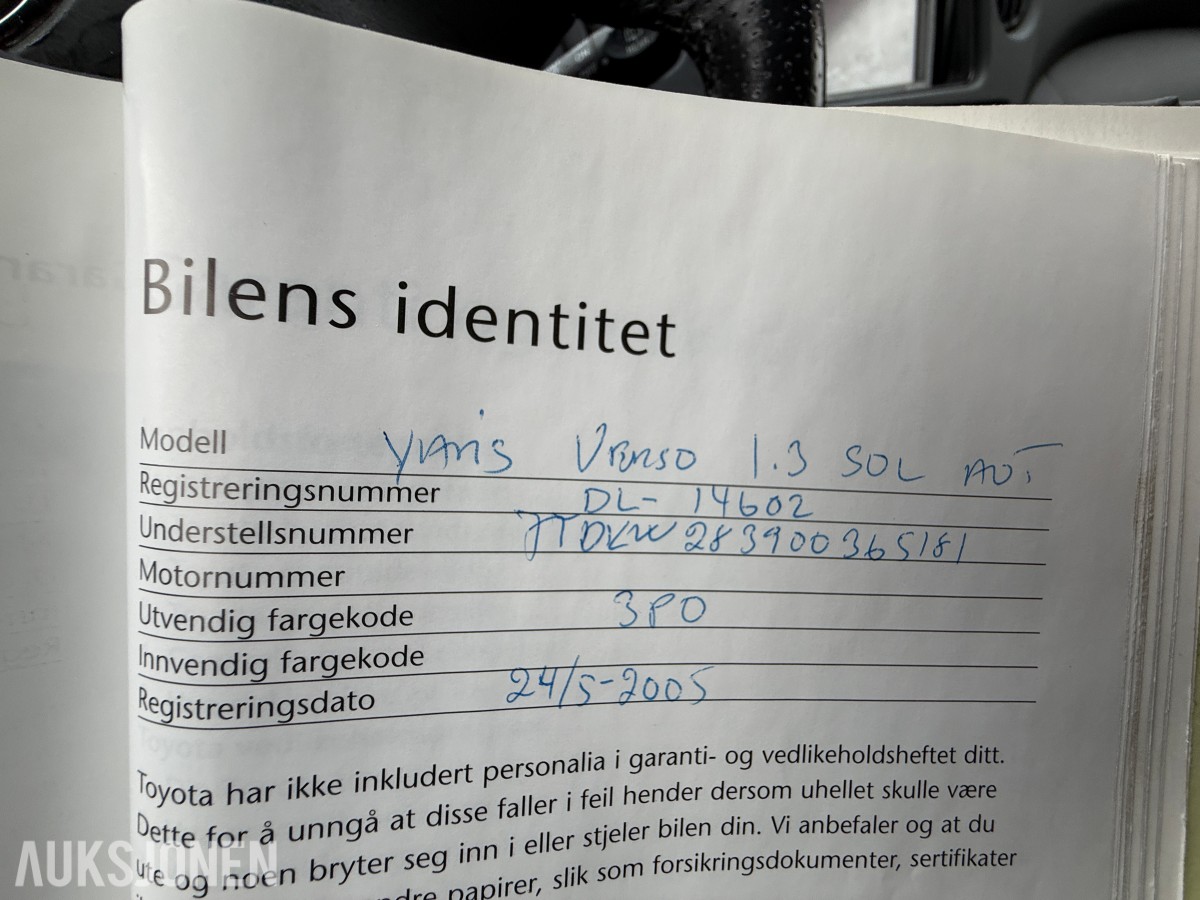2005 Toyota YARIS VERSO 1.3-84 - 5 seter - servicehistorikk