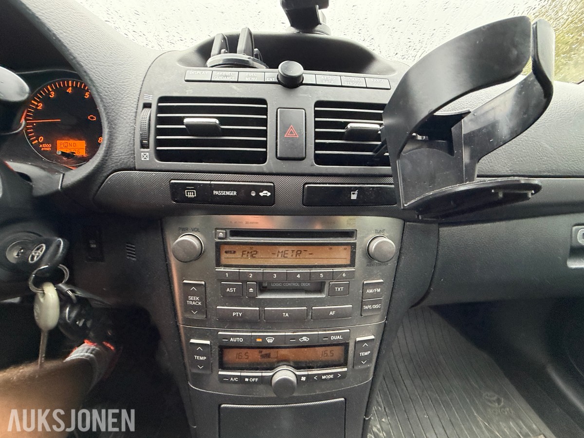2003 Toyota AVENSIS 1.8-129 / Automat / EU-OK til 04.2027 /Servicehefte