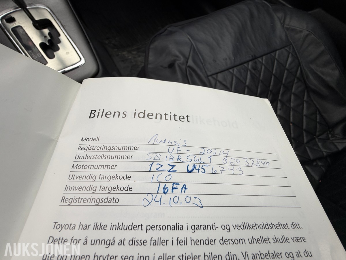 2003 Toyota AVENSIS 1.8-129 / Automat / EU-OK til 04.2027 /Servicehefte