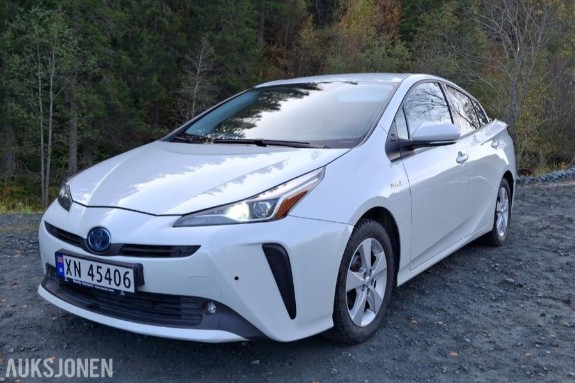 2020 Toyota Prius 1,8 VVT-i Hybrid AWD-i, 56000km, Automat, Cruisekontroll, Ryggekamera, S+V dekk, EU OK til 05.2028 