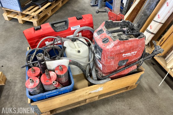 2019 Hilti DD 150-U kjernebormaskin med DD-WMS 100 vannsystem, borestativ og kjernebor