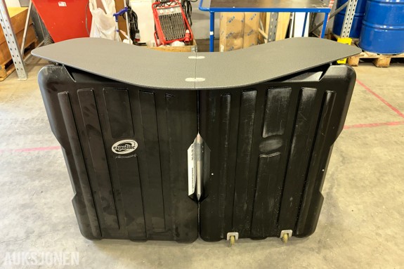 Expolinc Case & Counter messedisk med brosjyrestativ