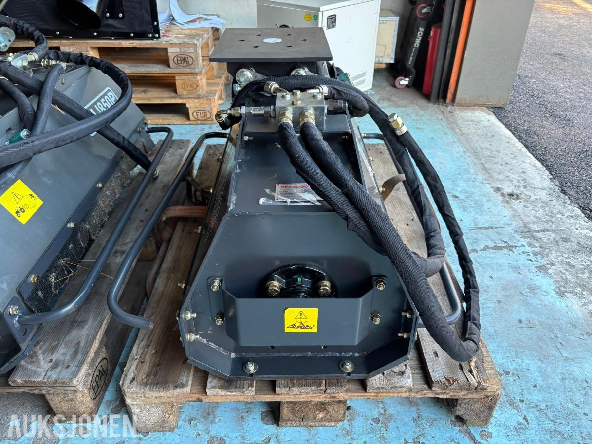 2026 Wee MBJ850P Kantklipper / Beitepusser til gravemaskin