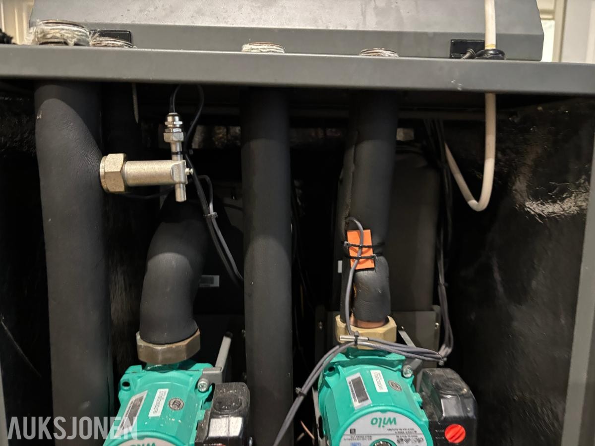W-W Heat Pump YWR-7B-P vann-vann varmepumpe / vannbåren varme – 7 kW