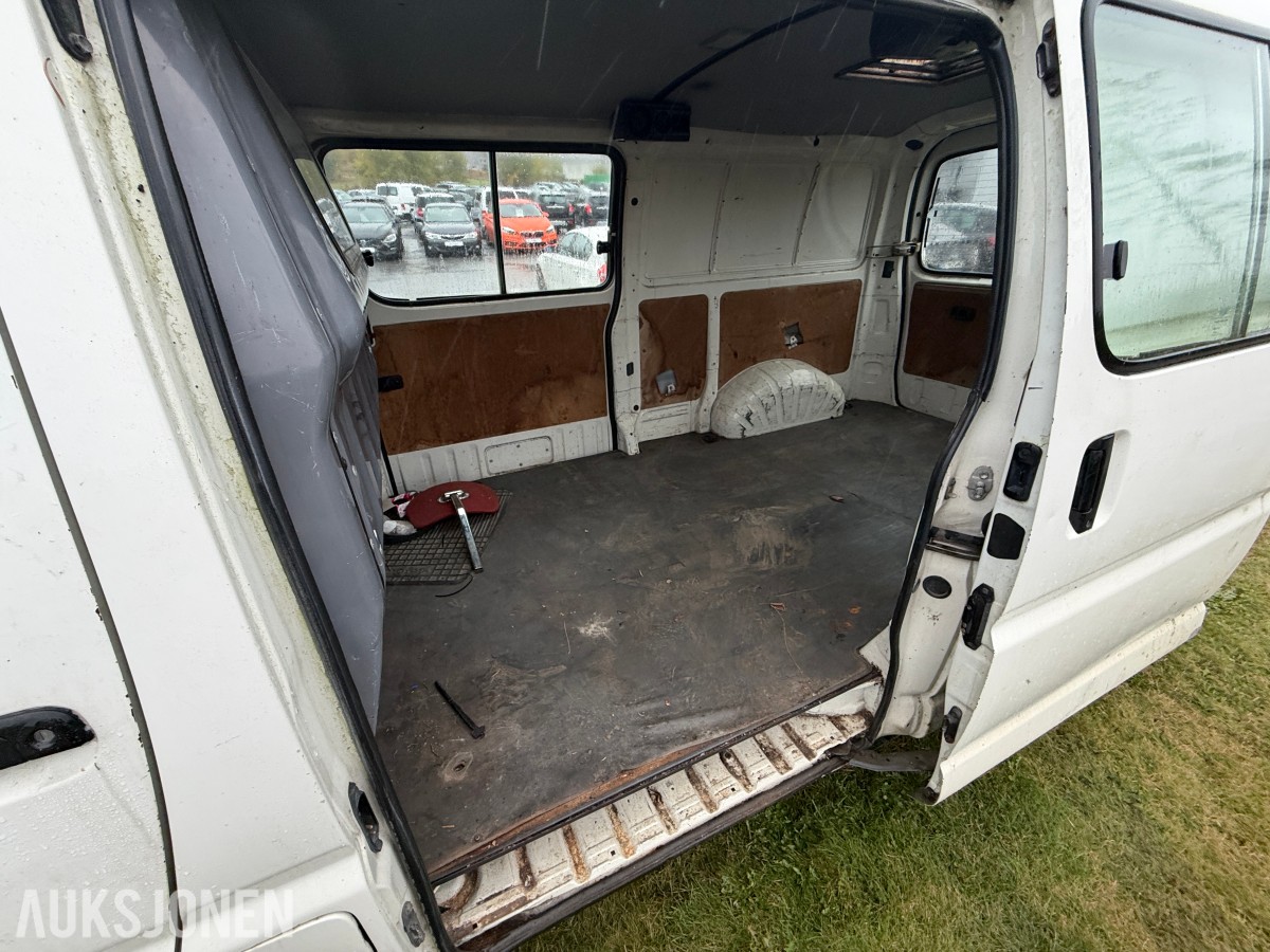2004 Toyota HIACE 2.5-102 D 4WD / H.feste
