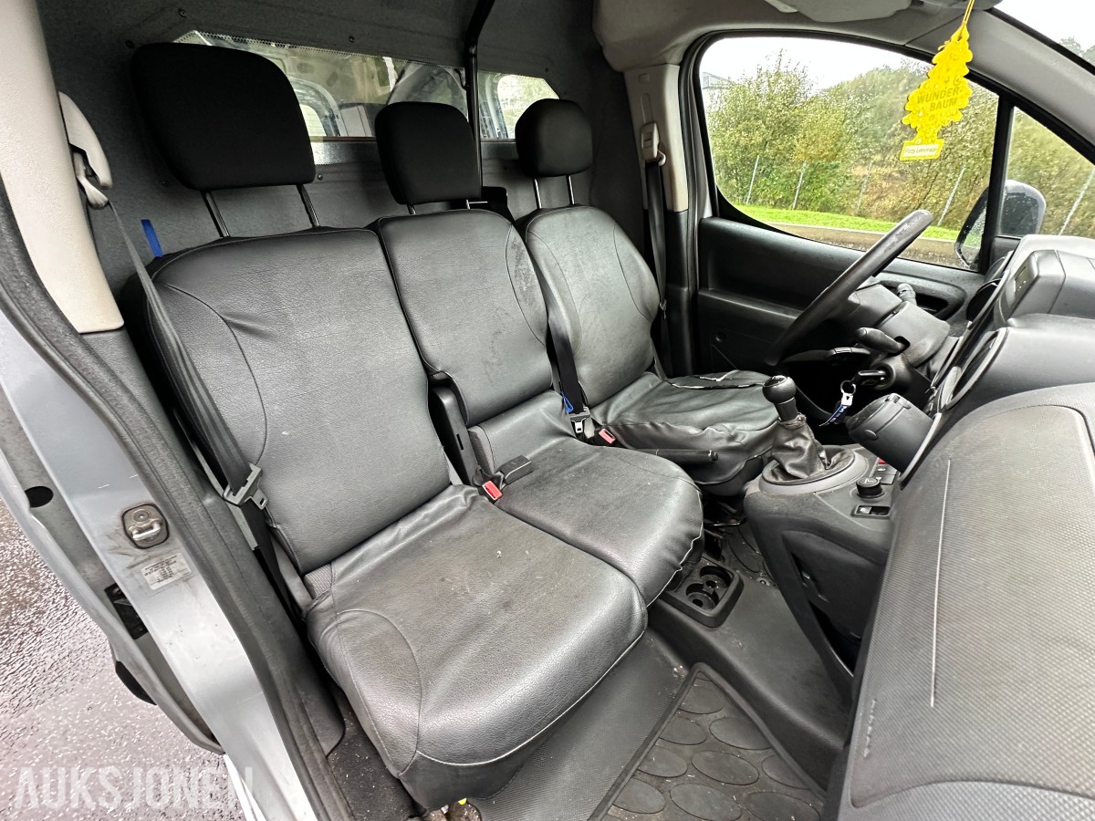 2018 Peugeot PARTNER 1.6-99 D | Hengerfeste | Innredning - Rep objekt, 175808km