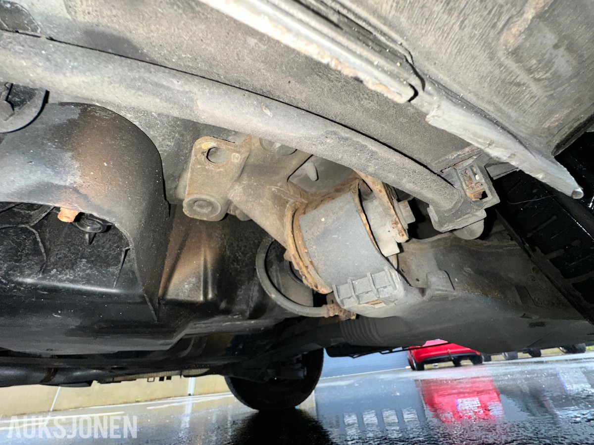 2018 Peugeot PARTNER 1.6-99 D | Hengerfeste | Innredning - Rep objekt, 175808km