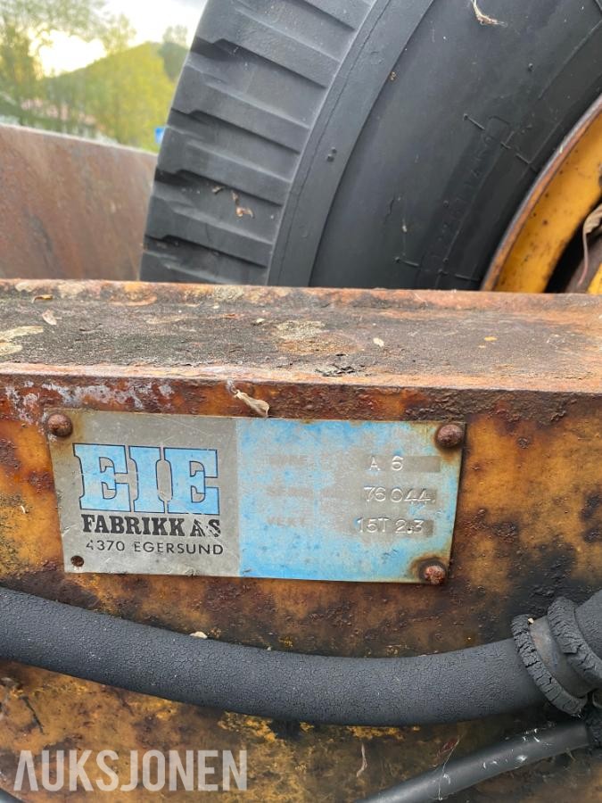 Eie boggi - Transporttør for gravemaskin