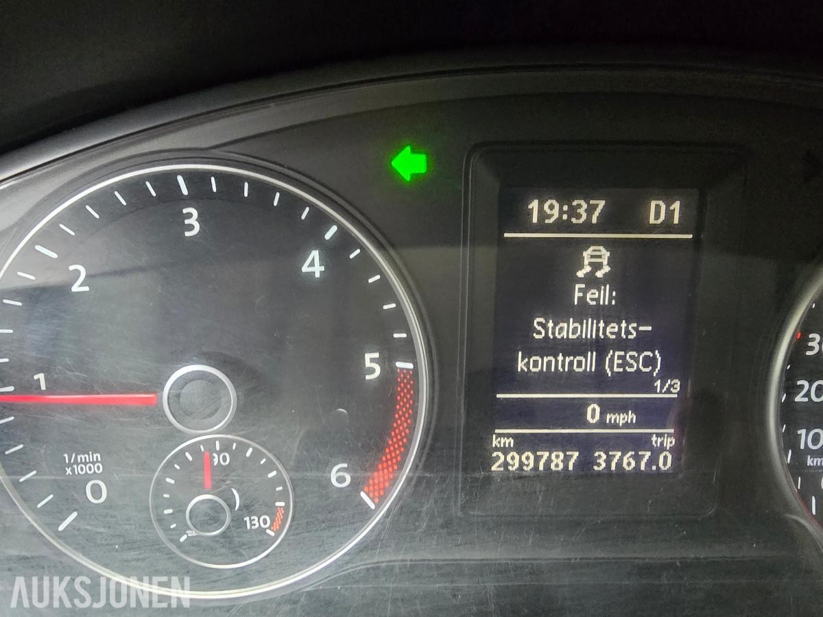 2014 VOLKSWAGEN CARAVELLE 2.0 TDI 140HK AUTOMAT 7-SETER HENGERFESTE EU-OK 04.28