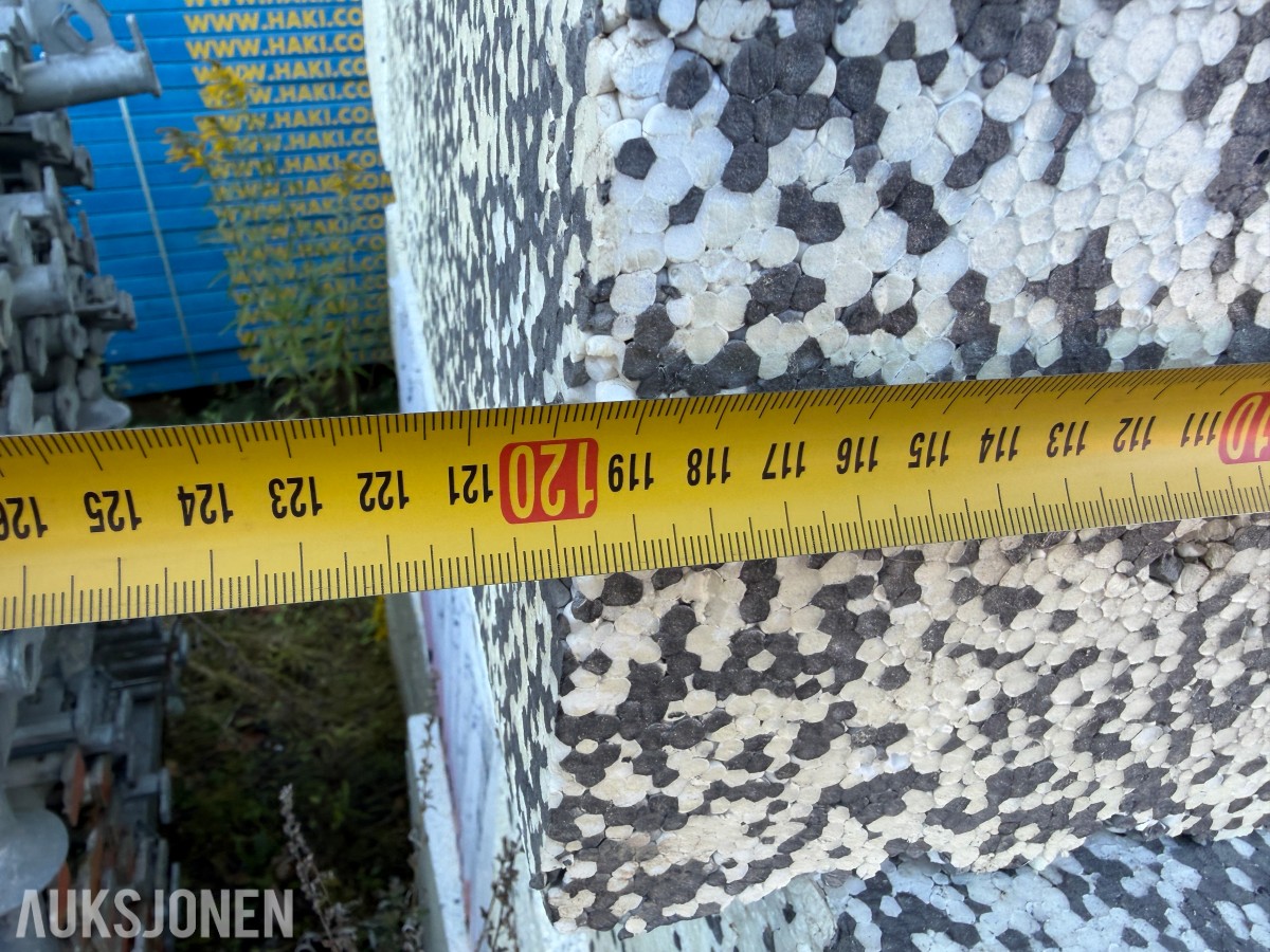 2024 Sundolitt EPS / Kinspan Therma / Støperør Ø300 - Diverse byggevare - isoporelementer, totalt ca 70 plater, 4x Ø300 støperør +++