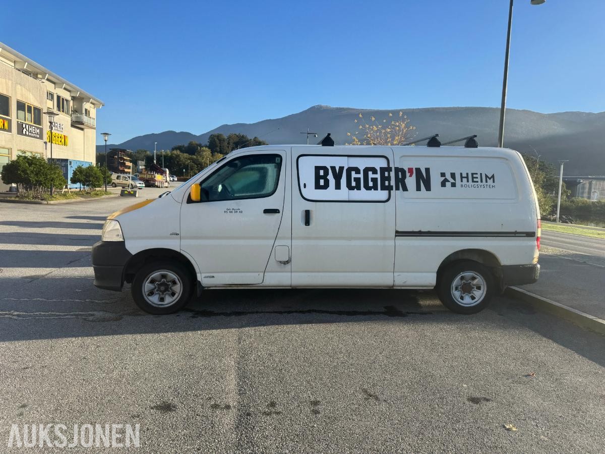 2009 Toyota Hiace 2.5 D-4D 4WD – EU-godkjent til 12/2026 - Km: 158000